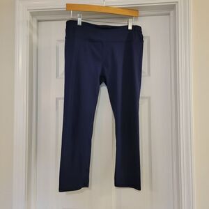 FABLETICS navy leggings size medium